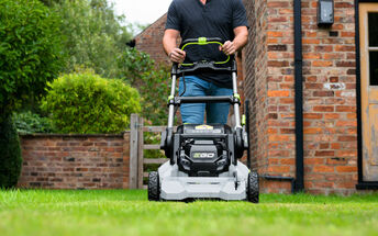 Společnost dTest otestovala akumulátorové sekačky